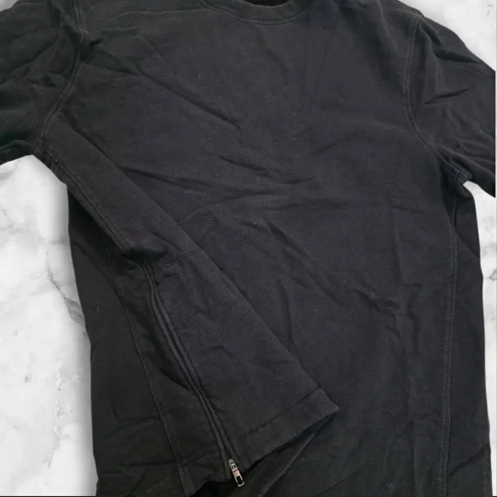 Lululemon Mens Black Zip Side Sweater Size XL